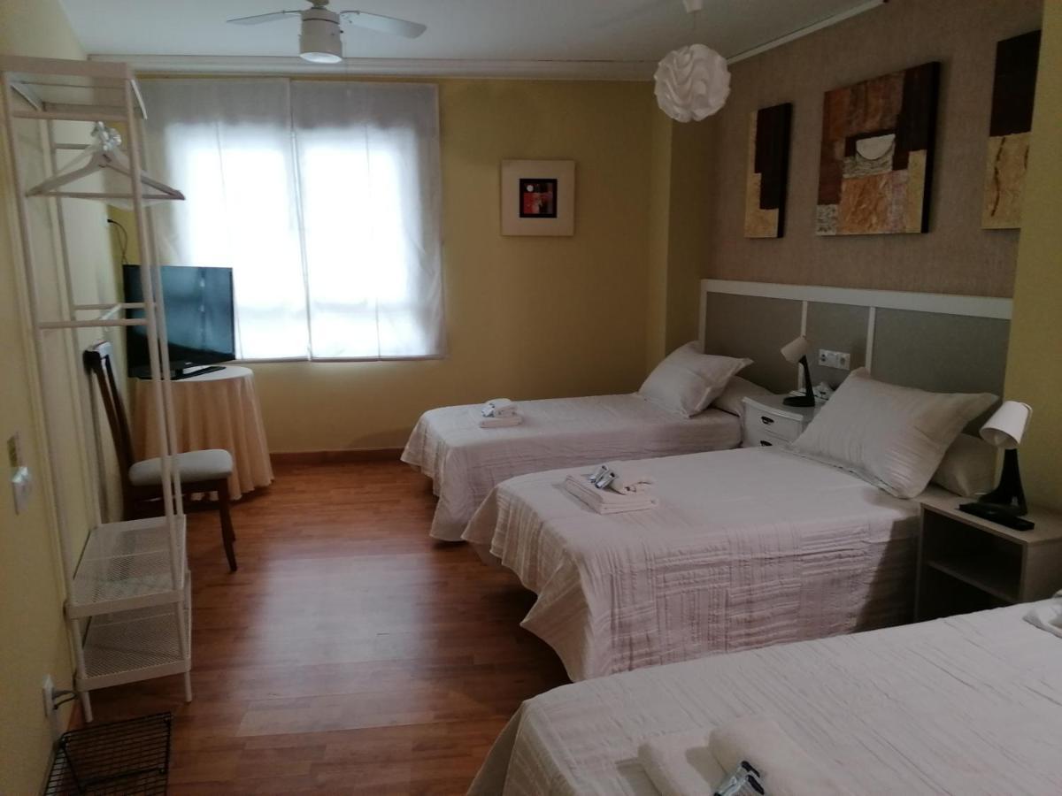 Cuatro Caminos Hotel Саррия Екстериор снимка