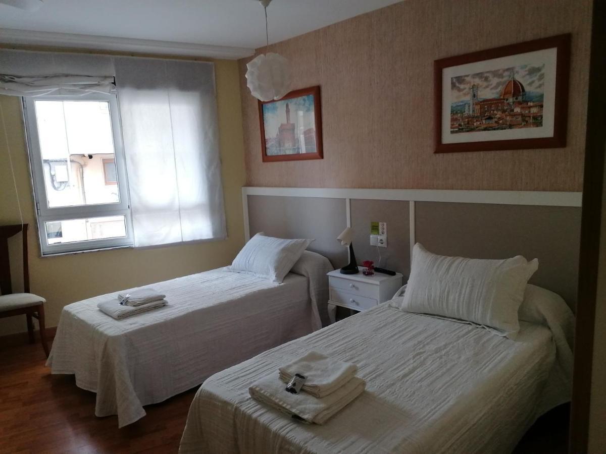 Cuatro Caminos Hotel Саррия Екстериор снимка
