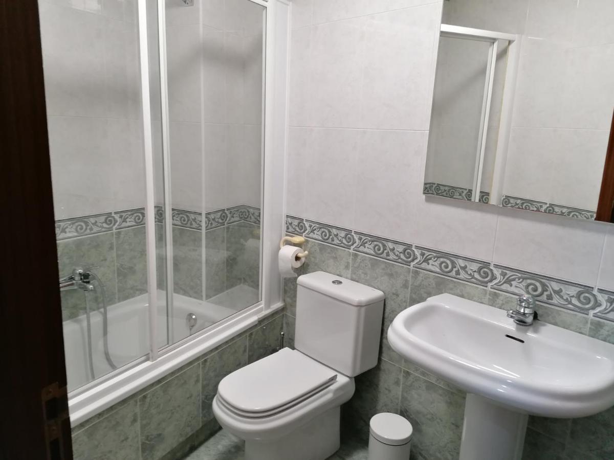 Cuatro Caminos Hotel Саррия Екстериор снимка