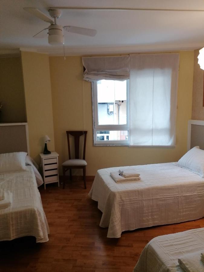 Cuatro Caminos Hotel Саррия Екстериор снимка